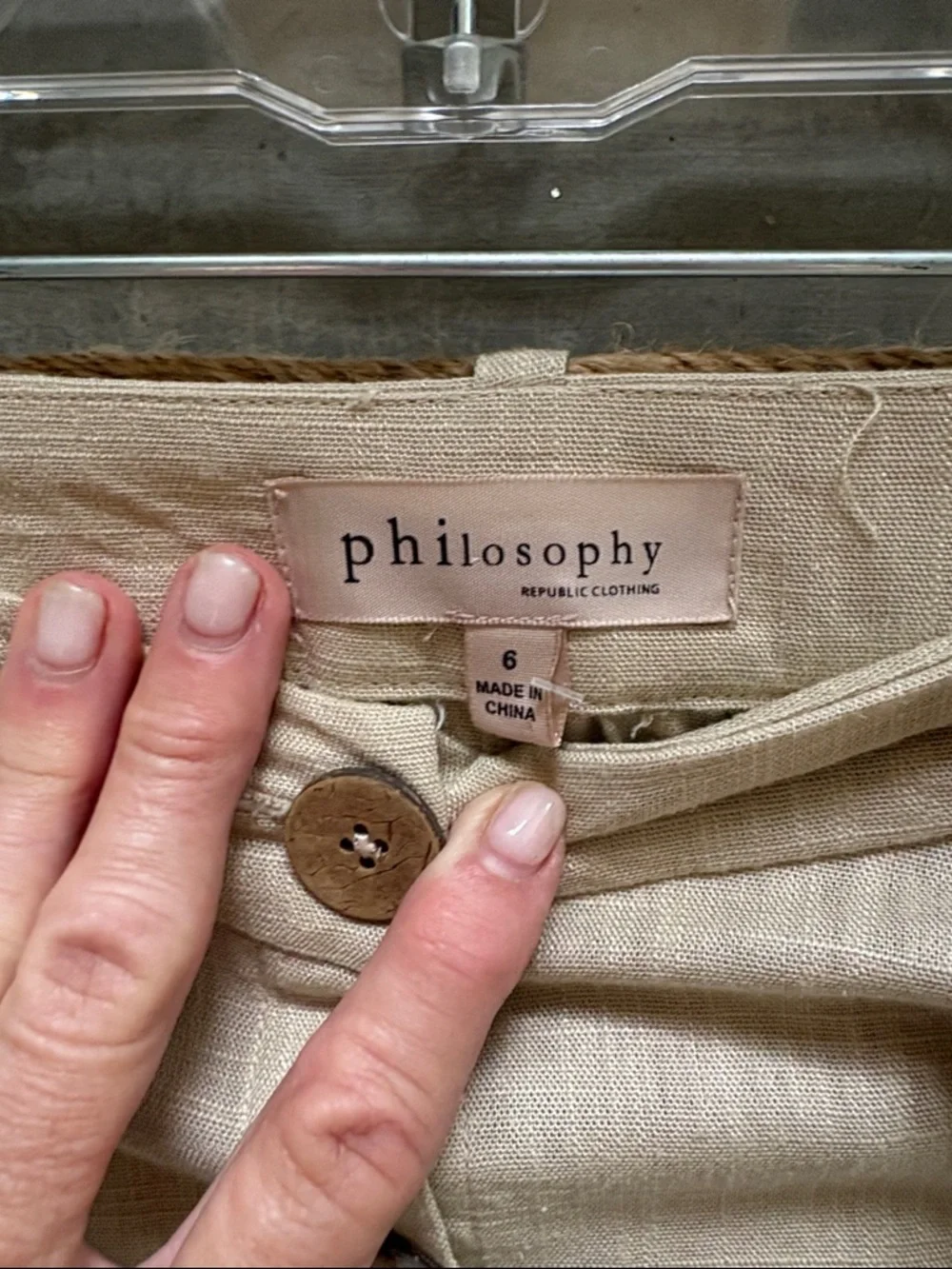 Philosophy Beige Button-Front Midi Skirt with Belt - Picture 2 of 5